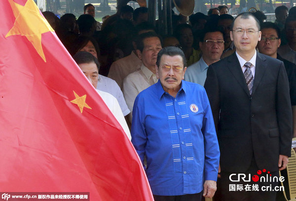 　　当地时间2015年8月27日，菲律宾马尼拉，菲律宾举行悼念仪式，悼念菲律宾大巴劫持事件遇难者。2010年8月23日，菲律宾一大巴遭劫持，导致8名来自香港的人质丧生。图片来源：CFP