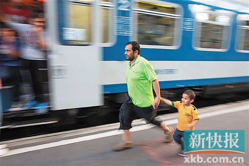 难民搞不掂 申根恐玩完|入境|默克尔