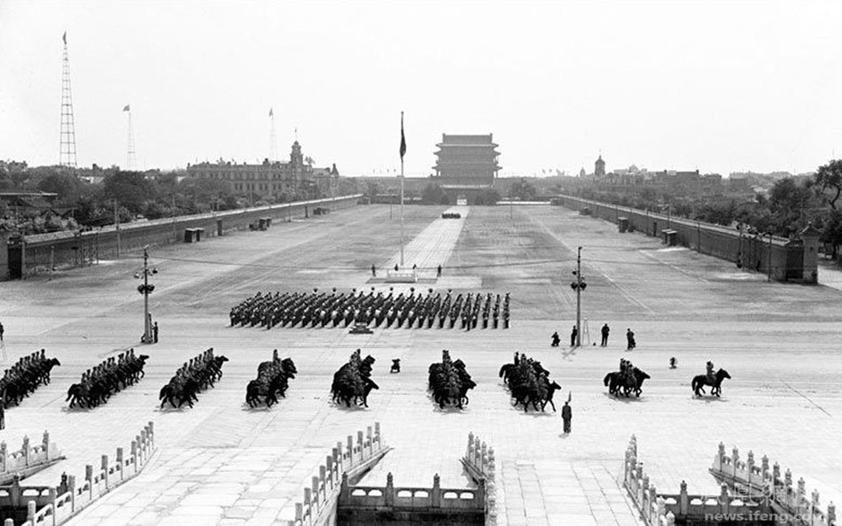 1949-2009年,14次阅兵的珍贵画面 - 陆泉润 - 心随影动 1949-2009年,14次阅兵的珍贵画面 - 人在上海 - 中国新闻画报