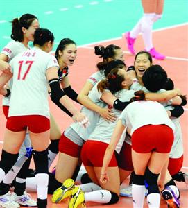 女排冠军在望 女篮一溃千里|亚锦赛|女篮