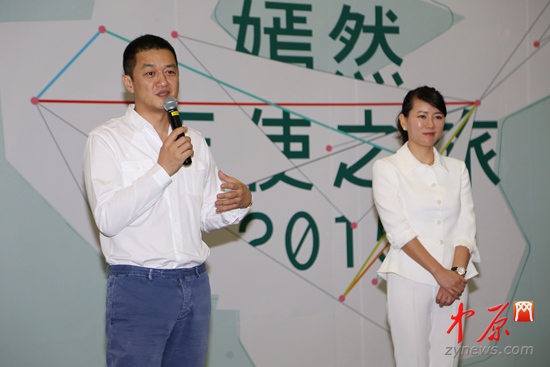 李亚鹏在介绍为何要把嫣然天使之旅带到河南