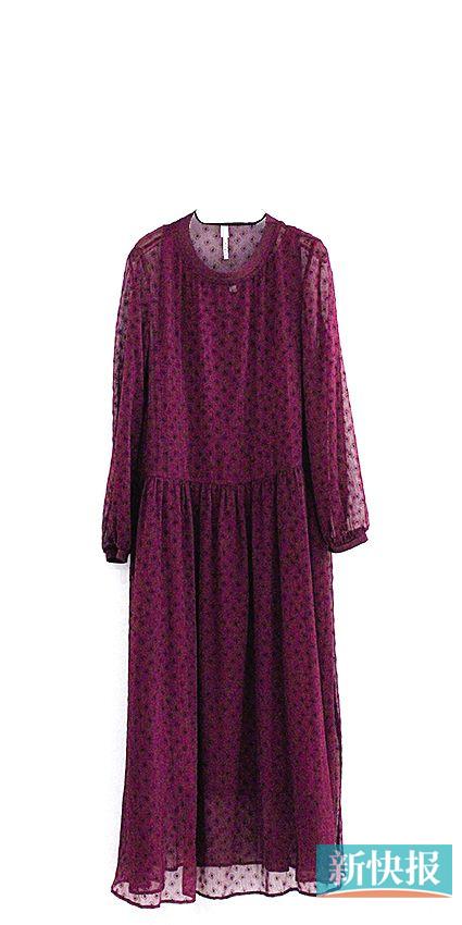 ▲比酒红色暗一度的红,成熟却不显老气,波点雪纺质地更添女人味。