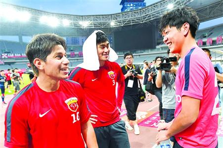 今晚,上港恒大一战定乾坤