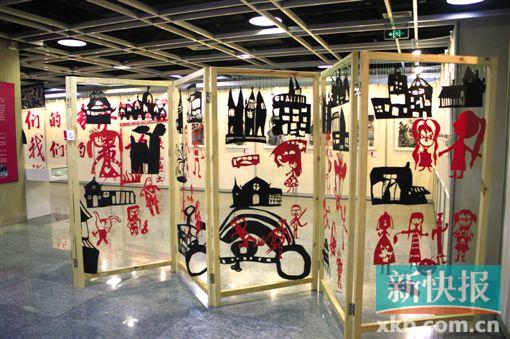 ■小朋友剪纸作品的展览效果