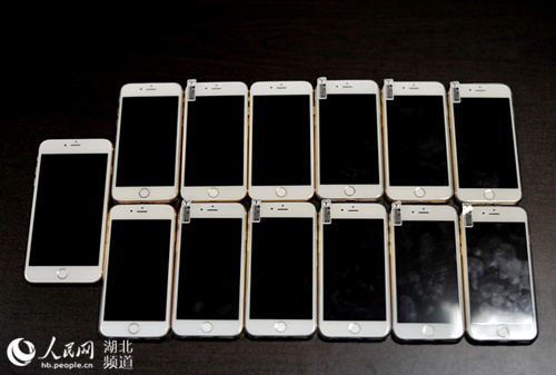 民警搜出的假手机