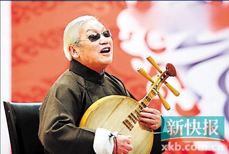 ■长沙弹词传承人彭延坤(图片来自长沙晚报)