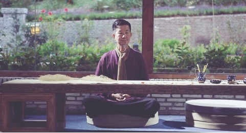 廖易德老师在网眼传媒互联网文化产业基地讲授香道