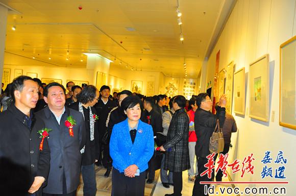 ����쵼���黭�����Ͳ�չ��Ʒ��