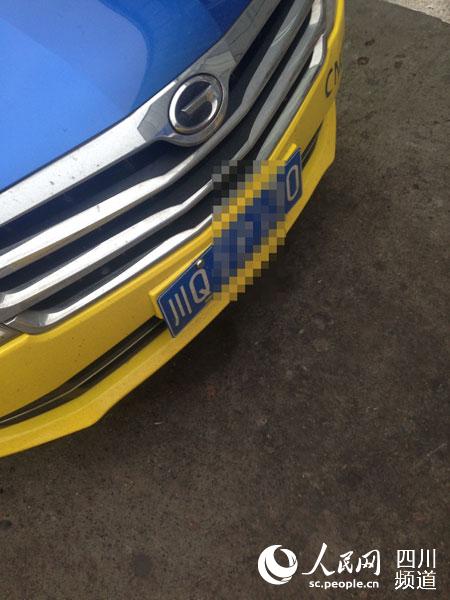 昆明乘客称在宜宾坐出租遇司机倒客被 宰 出租