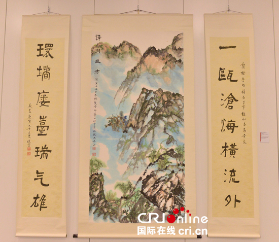 饶宗颐2010年的作品《泽润四方连隶书七言联》