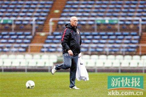 ■对恒大主帅斯科拉里来说,现在还不是考虑来年亚冠的时候。新华社发