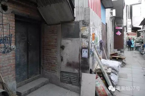 发现死亡女婴的房屋大门紧闭。 新京报记者 王嘉宁 摄