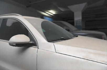 16.8万元买了个地下车位车库全是灰 还收管理