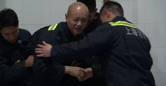 血腥!乐嘉蛋碎视频曝光 《了不起的挑战》推消防特辑