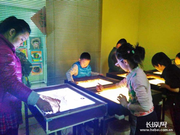 秦皇岛:创意美术课 寒假乐趣多|课程|青少年