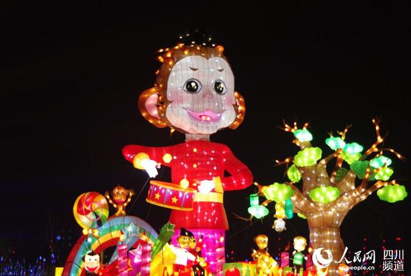 第48届成都国际熊猫灯会提前看。(王军 摄)