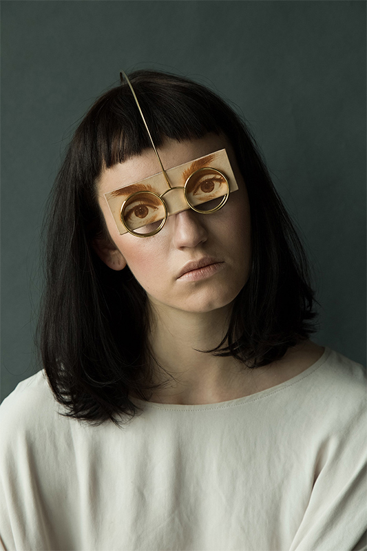 亮瞎眼!日本设计师推出脸上珠宝配饰|设计师|圣