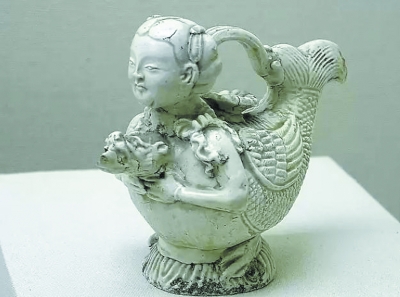 9f2fd963-d160-4df2-b33c-b01024b38d33_size79_w400_h297.jpg