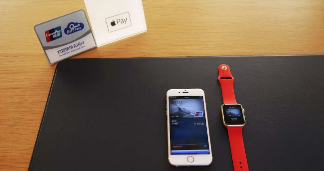 	
直击苹果专营店 实时体验Apple Pay


