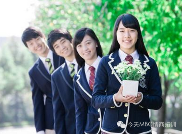 d0ebcc93-b0bd-4f5a-86ea-26c037396d5c_size420_w600_h441.png
