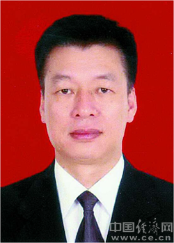郑通声、杜怀丹当选汕头市人大常委会副主任 