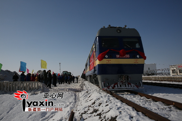 2015年，新疆天业集团全年完成铁路运输总量524万吨，同比增长22.7%，新疆天业集团铁路运输量创历史新高。经过十年的合作，乌鲁木齐铁路局与天业集团已经形成长期的、稳固的战略合作伙伴。