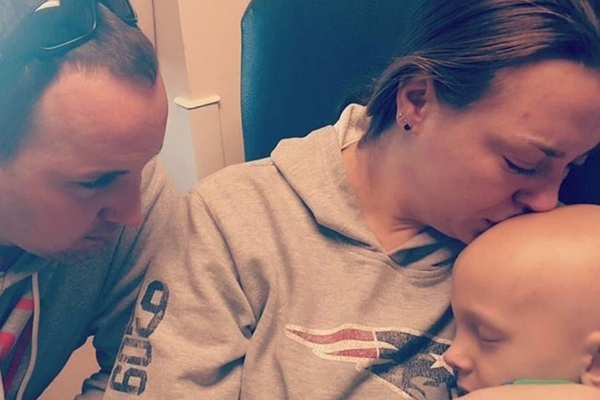 8岁美国男孩多利安·默里与癌症抗争四年，去天堂前的愿望是在中国出名。（图片来源：美国媒体）