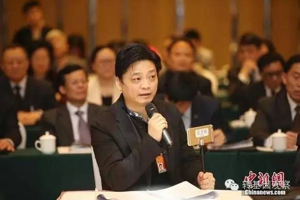 崔永元两会提案:严查转基因监管失职官员