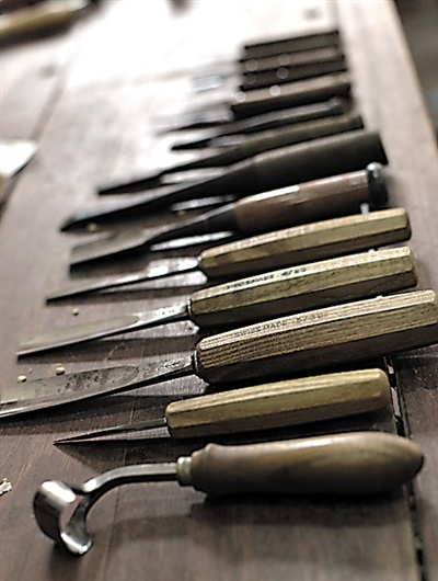 制作木头作品的工具。