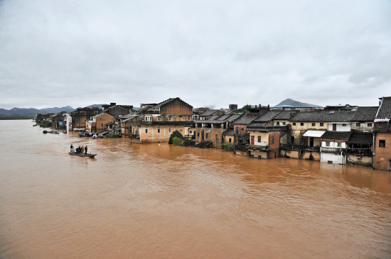 强降雨来袭 广东昨入汛|灾害|暴雨洪水