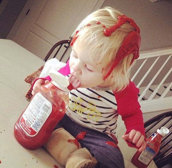 熊孩子!无奈父母分享孩子恶作剧照片(组图)|父母|孩子_凤凰资讯