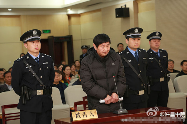 3月30日，被告人刘国庆在庭审现场。