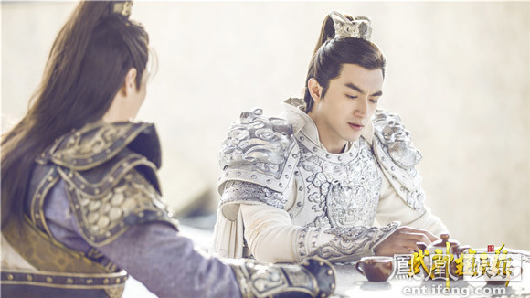 《武神赵子龙》今晚开播 林更新林允儿谱写乱