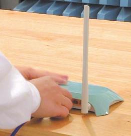 （离路由器天线越近，辐射强度越高。）