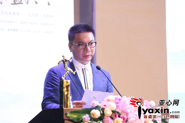 路内 年度小说家 孙振飞摄