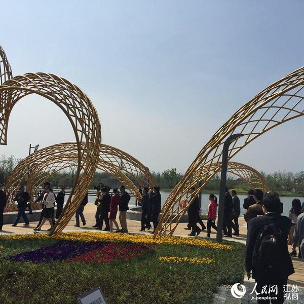 图为渔歌唱晚景点。