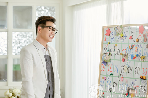 品冠《神奇的每一天》MV首播 化身天使奶爸献