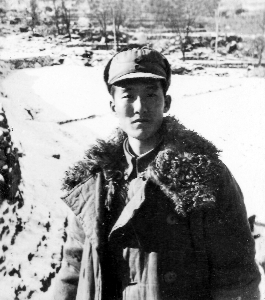 　　1938年5月，邓拓担任晋察冀军区政治部《抗敌报》社长兼总编辑。