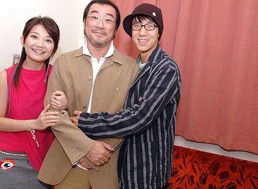 揭秘房祖名吸毒“自毀”：龍?zhí)訌男∪备笎? /></p>
<p class=