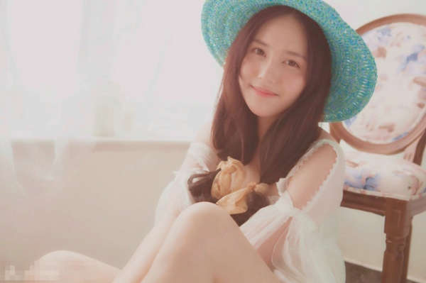 最美女留学生私照曝光 清纯可爱(组图)_河南频道_凤凰网