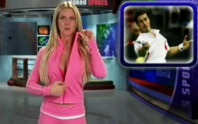 奇葩!体育女主播边脱衣边播报新闻