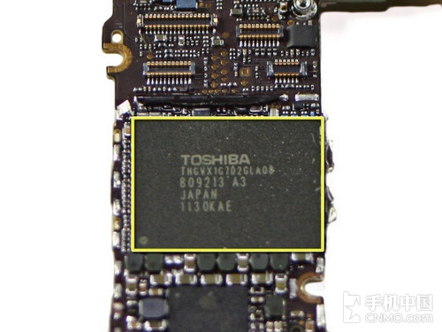 iphone 4s的内存芯片