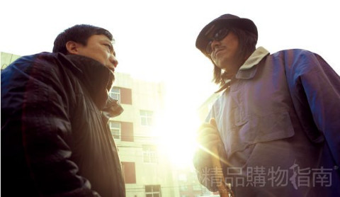 影评:《神探亨特张》灿烂里的混沌 冲突中的和