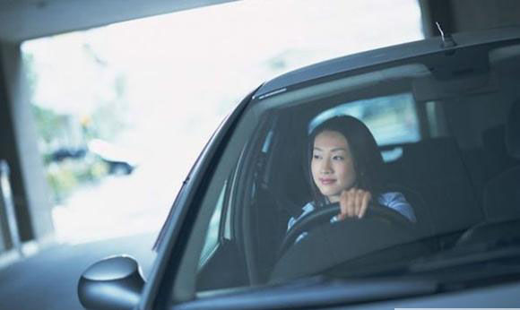 个人收入所得税新税法_白领收入新标准