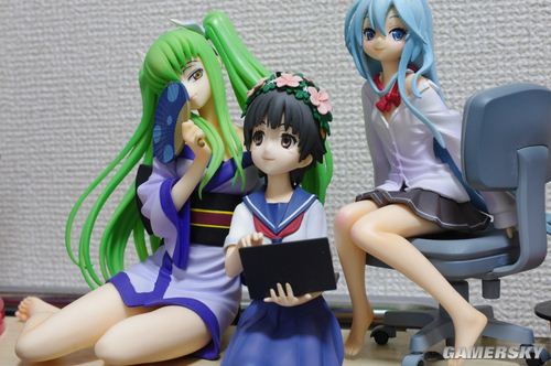 御宅们的最爱!精品手办们的“裙下风光”_游戏频道_凤凰网