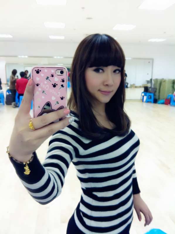 性感萌妹 <em>pptv</em>名嘴水水最新私房写真 _游戏频道