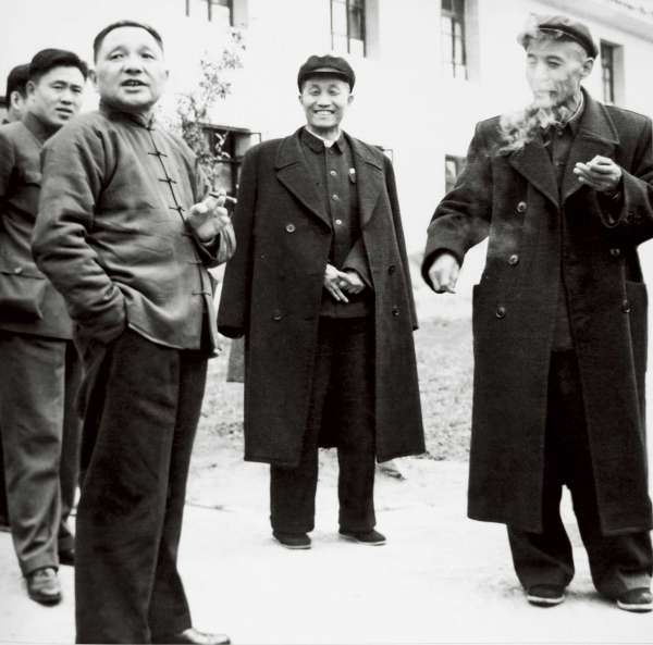 原中顾委常委程子华之女:父亲将董存瑞树为典