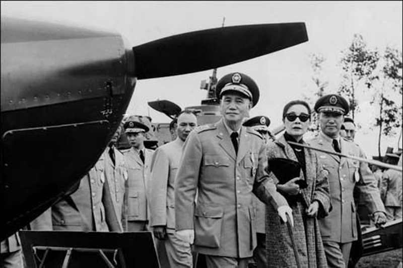 1965年美国经济学家_...任向松祚为首席经济学家(2)