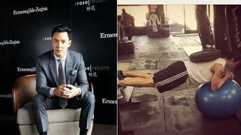  吴彦祖晒 高难度 健身照  瑜伽球上做平板支撑(图