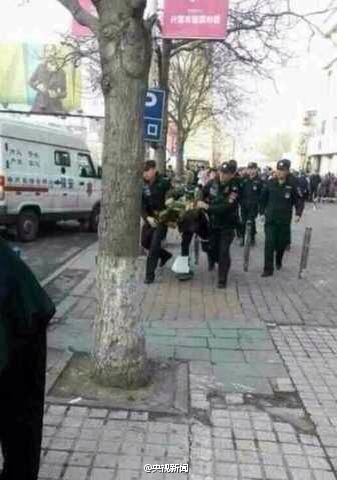 辽宁葫芦岛发生持枪抢劫运钞车案 嫌疑人被抓